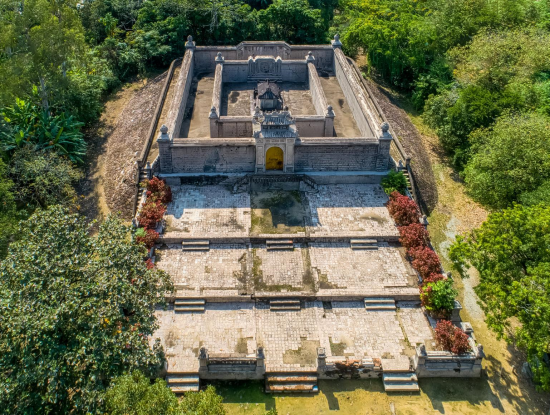 Tomb of Van Van (Photo: Nguyen Tan Anh Phong)